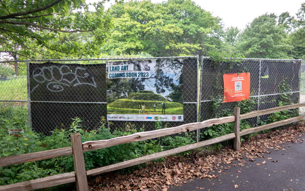 David Bernie Photos Photography Abandoned Coil Mounds Land Art Lawrence Santiago X Chicago Native Art American Indian Center AIC Heather Miller Chicago Public Arts Group CPAG Maryrose Pavkovic Horner Park 4000N Northwest Portage Walking Museum Abandoned June 6 2022