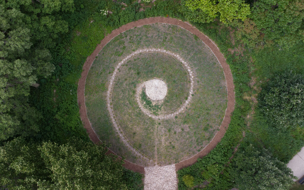 David Bernie Photos Photography Abandoned Coil Serpent Mound Land Art Lawrence Santiago X Chicago Native Art American Indian Center AIC Heather Miller Chicago Public Arts Group CPAG Maryrose Pavkovic Horner Park 4000N Northwest Portage Walking Museum Abandoned