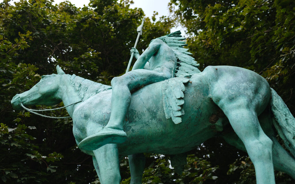 David Bernie Photos Photography Native Chicago American A Signal of Peace Monument Cyrus Edwin Dallin 1890