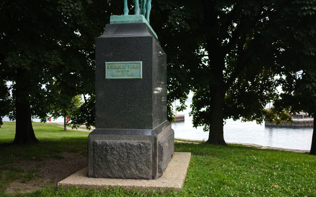 David Bernie Photos Photography Native Chicago American A Signal of Peace Monument Cyrus Edwin Dallin 1890